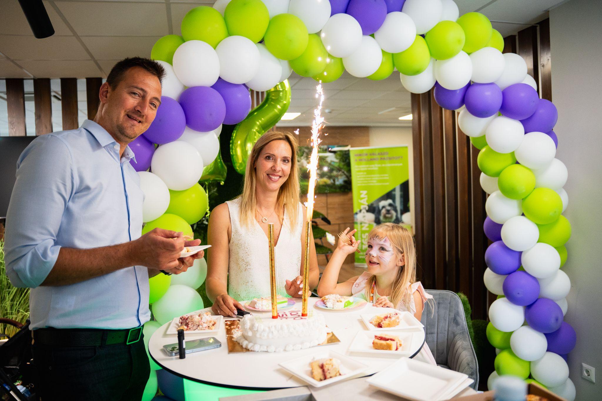 12 éves lett a Holland Pázsit, ilyen volt az ünneplés